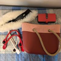 BORSA DA DONNA O BAG CON E ACCESSORI