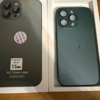 Cover iPhone 15 pro green