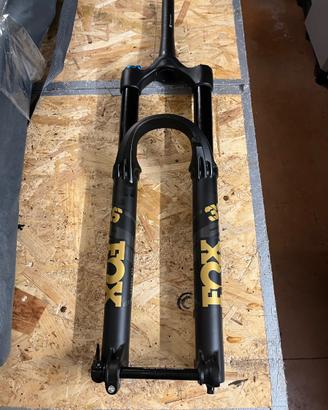 Forcella FOX Float Performance Grip 160mm