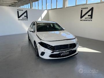 MERCEDES-BENZ A 160 BUSINESS 109CV CAMBIO MANUAL