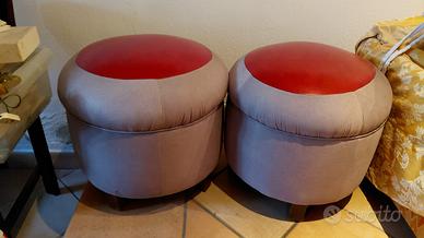 Due pouf vintage in alcantara e cuoio grigio/rosso