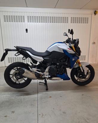 Bmw F 900 R sport 