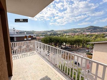 Appartamento di 160 m² con 5 locali a Teramo