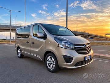 Opel Vivaro 1.6 BITURBO 9 Posti
