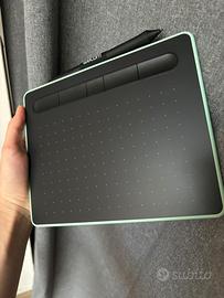 Tavoletta grafica Wacom Intuos Bluetooth Small