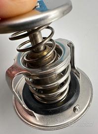 Termostato auto 90048-33088 Yaris e altre marche