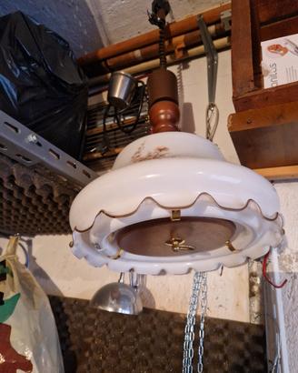 Lampadario in opalina