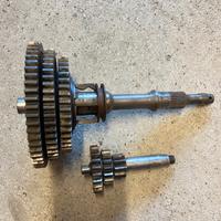 Cambio Vespa piú vari ricambi