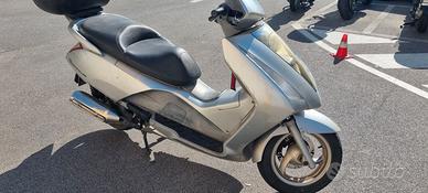 Honda Pantheon 150 4 tempi