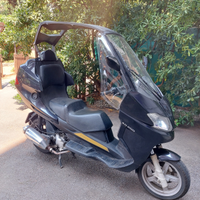 Scooter coperto adiva ad2