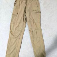 pantaloni beige bershka 