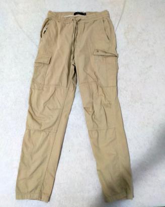 pantaloni beige bershka 