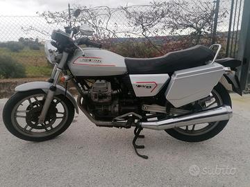 Moto Guzzi V35 II conservata, 2 proprietari, borse