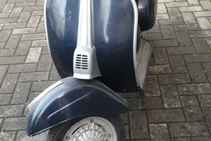 Vespa 50 special restaurata