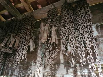 Cravatte in ferro per allestimento ponteggi 