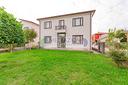 villa-di-155-m²-con-piu-di-5-locali-e-box-auto-a-m