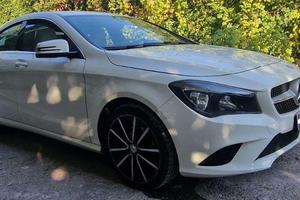 MERCEDES CLA 180D SPORT FULL OPTIONAL PERFETTA