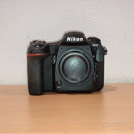 Nikon D500 (141144 scatti)