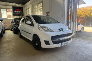 Peugeot 107 1.0 68CV 5p. Desir
