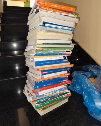 bulk libri scolastici (leggere descrizione!!)