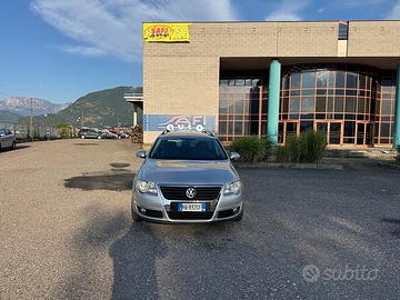 Volkswagen Passat 2.0 16V TDI Var. Comfortline