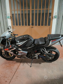 Suzuki gsxr 1000 k4