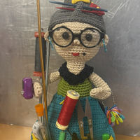 Bambola porta-attrezzi da cucito - hand made