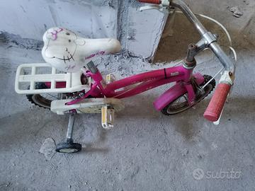 bici bicicletta hello Kitty bimba bambina