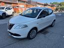 lancia-ypsilon-1-2-69-cv-5-porte-silver