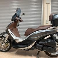 Piaggio Beverly 300