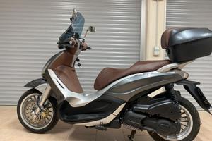 Piaggio Beverly 300
