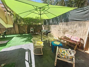 Villa Indipendente con Giardino, Garage e Terrazze