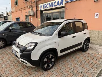 Fiat Panda 1.0 FireFly S&S Hybrid City Cross