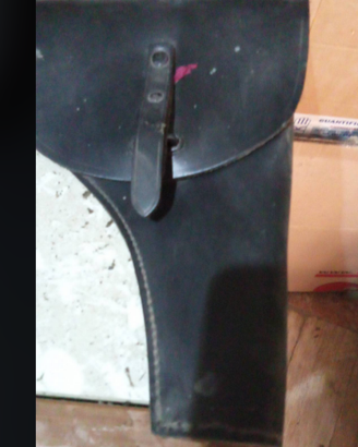 fondina  pistola  in pelle anni 80 originale