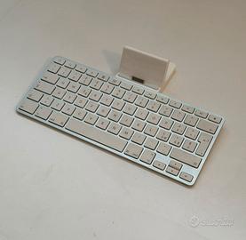 Tastiera Apple con Dock per iPad - A1359