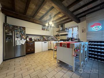 CASA SEMINDIPENDENTE A RUBIERA