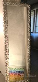 Specchio con cornice di colore argento 180x60