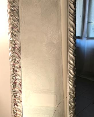 Specchio con cornice di colore argento 180x60