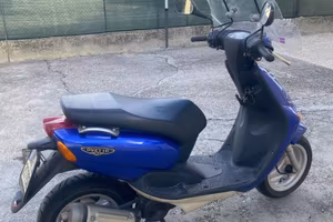Scooter Yamaha Ovetto 100
