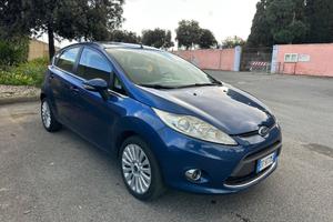 Ford Fiesta 1.2 benz Titanium- Neopatentati