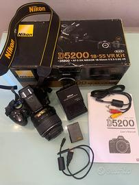 NIKON D5200