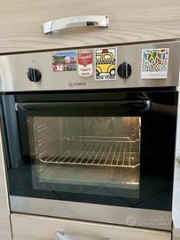 Forno elettrico da incasso Indesit IFV2211X Inox
