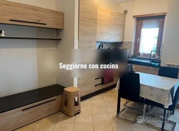 Settecamini bilocale con terrazzo e box auto