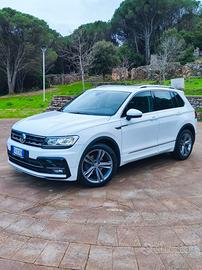 Volkswagen Tiguan 2.0 TDI 150cv R-line garanzia 
