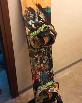 Tavola snowboard della rider + scarponi numero 43