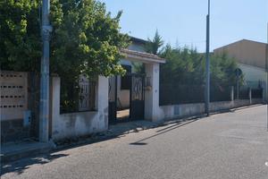 Villa con ampio giardino