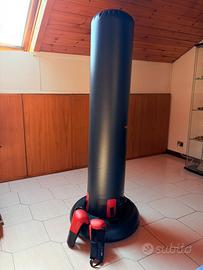 Sacco da boxe con base (Outshock/Decathlon)