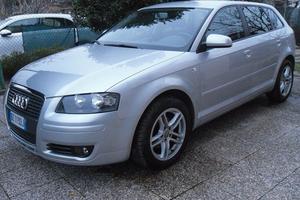 AUDI A3 SPB 2° serie 1.6 benzina 102 CV anno 2006