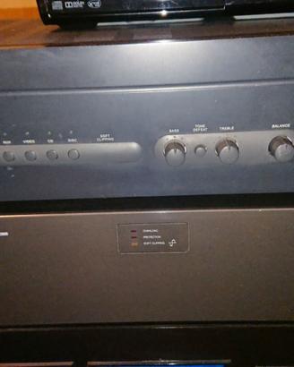 Amplificatore Nad 352 completo di telecomando