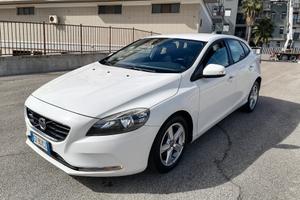 Volvo V40 D2 1.6 Momentum 115cv 2015